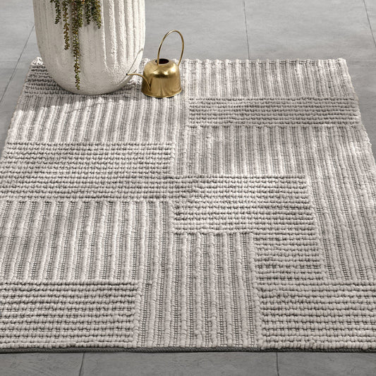 Performance Clayton Rug - Light Gray