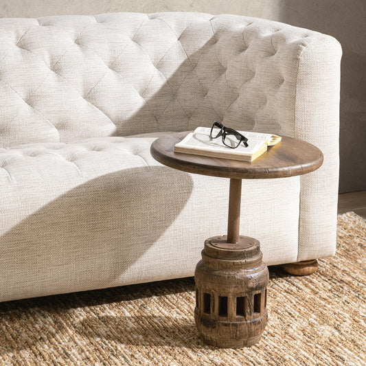 Amira 18" Medium Round Accent Table