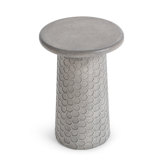 Delaine 20" Outdoor Accent Table - Light Gray