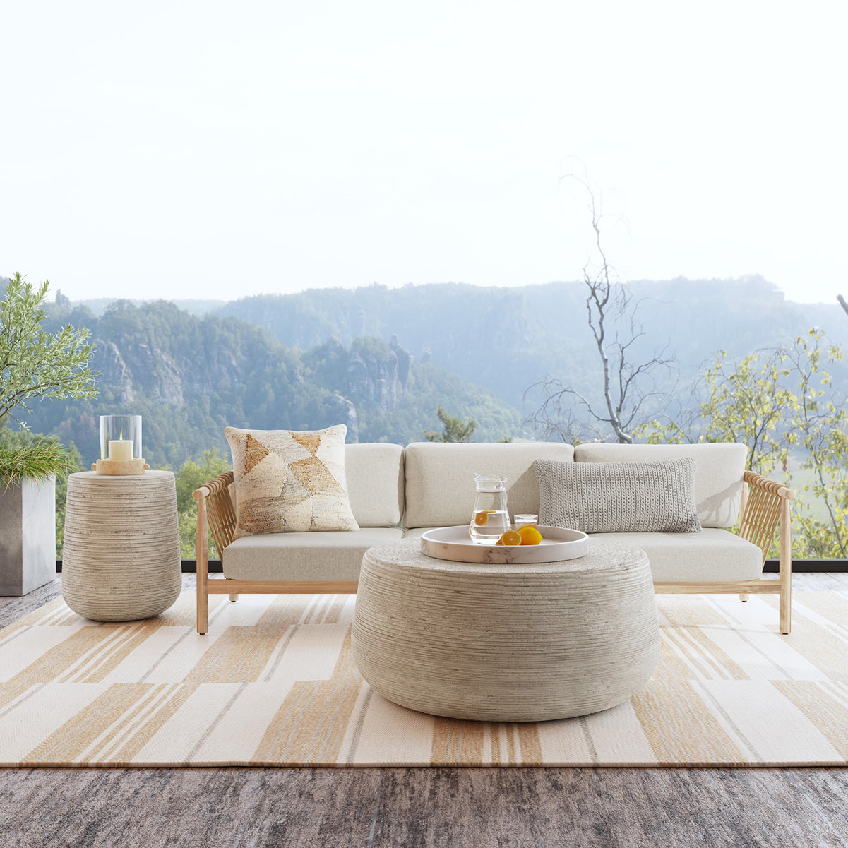Outdoor Sofas & Sectionals