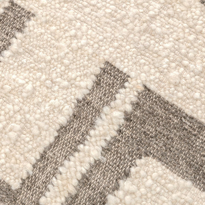 Kavala Rug - Charcoal/Ivory