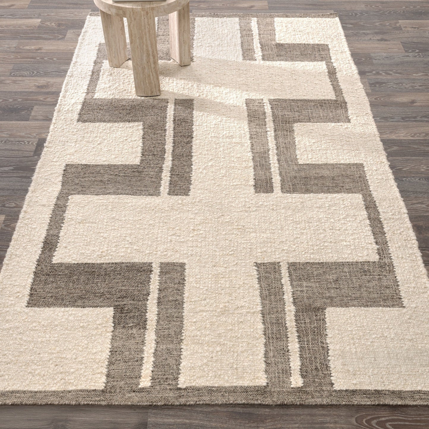Kavala Rug - Charcoal/Ivory