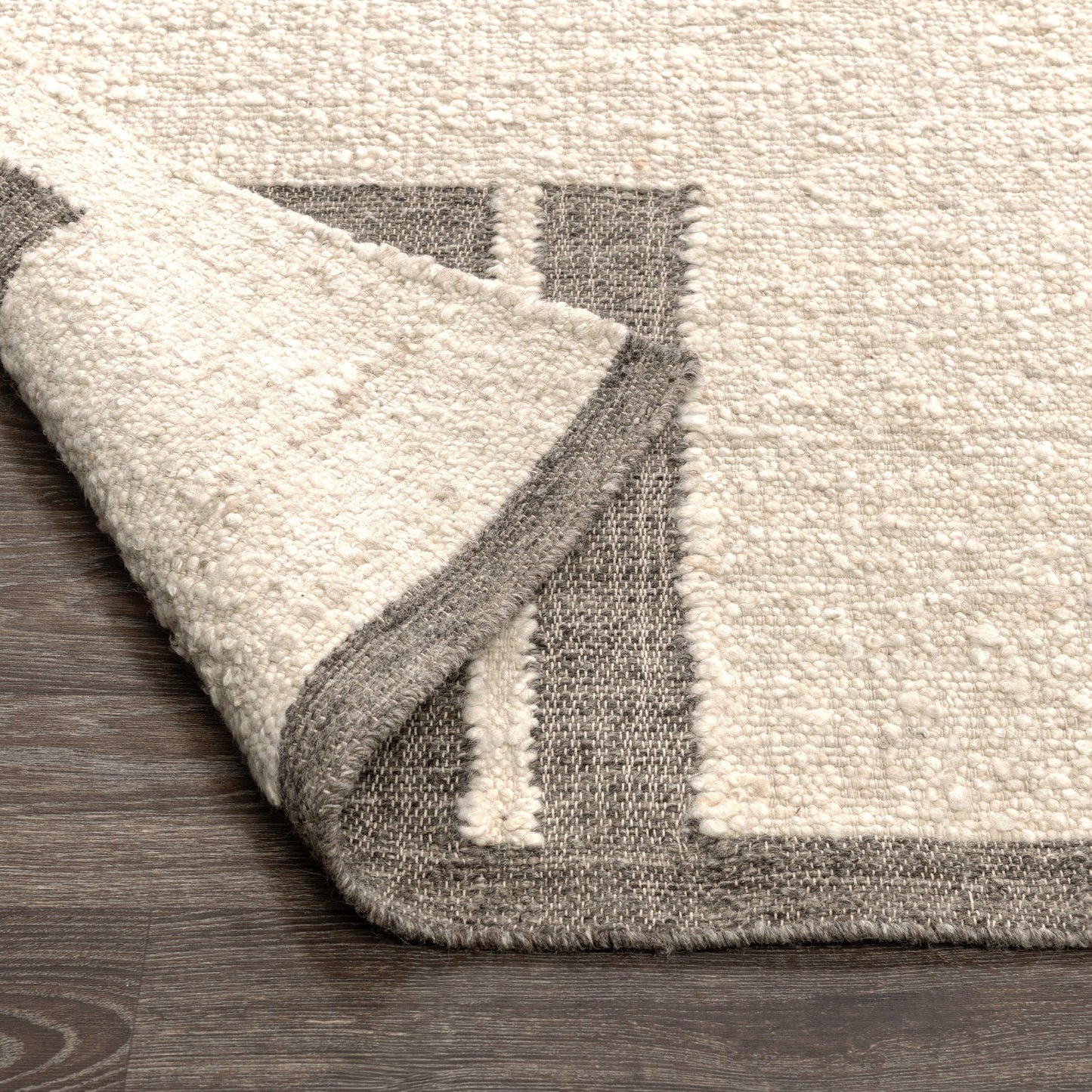 Kavala Rug - Charcoal/Ivory