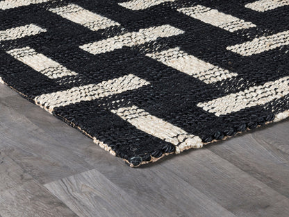 Preston Rug - Black/Ivory