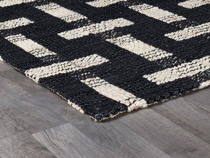 Preston Rug - Black/Ivory