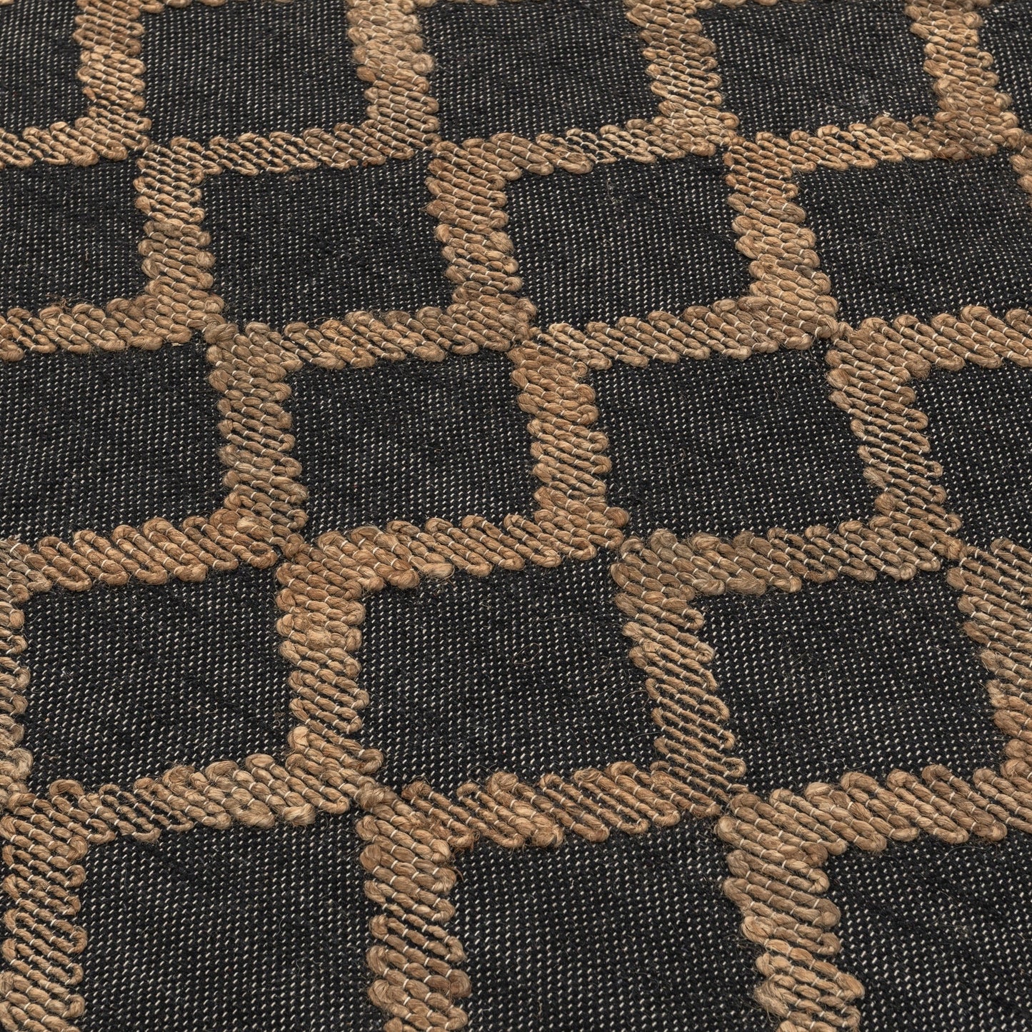 Gobi Rug - Black/Natural