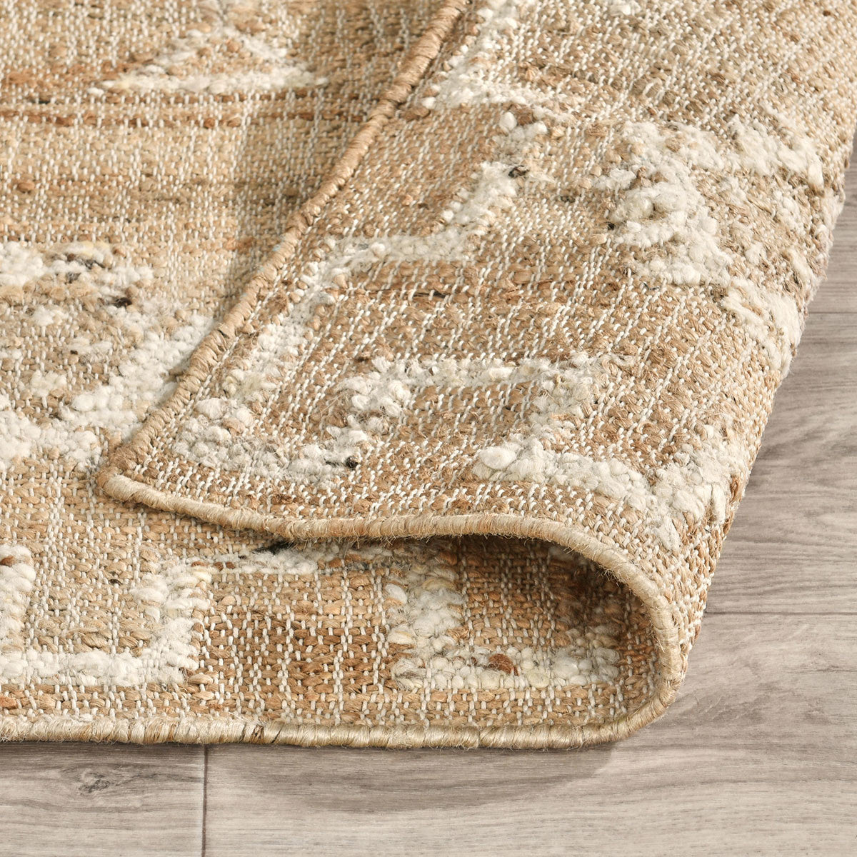 Raposa Rug - Natural/Ivory