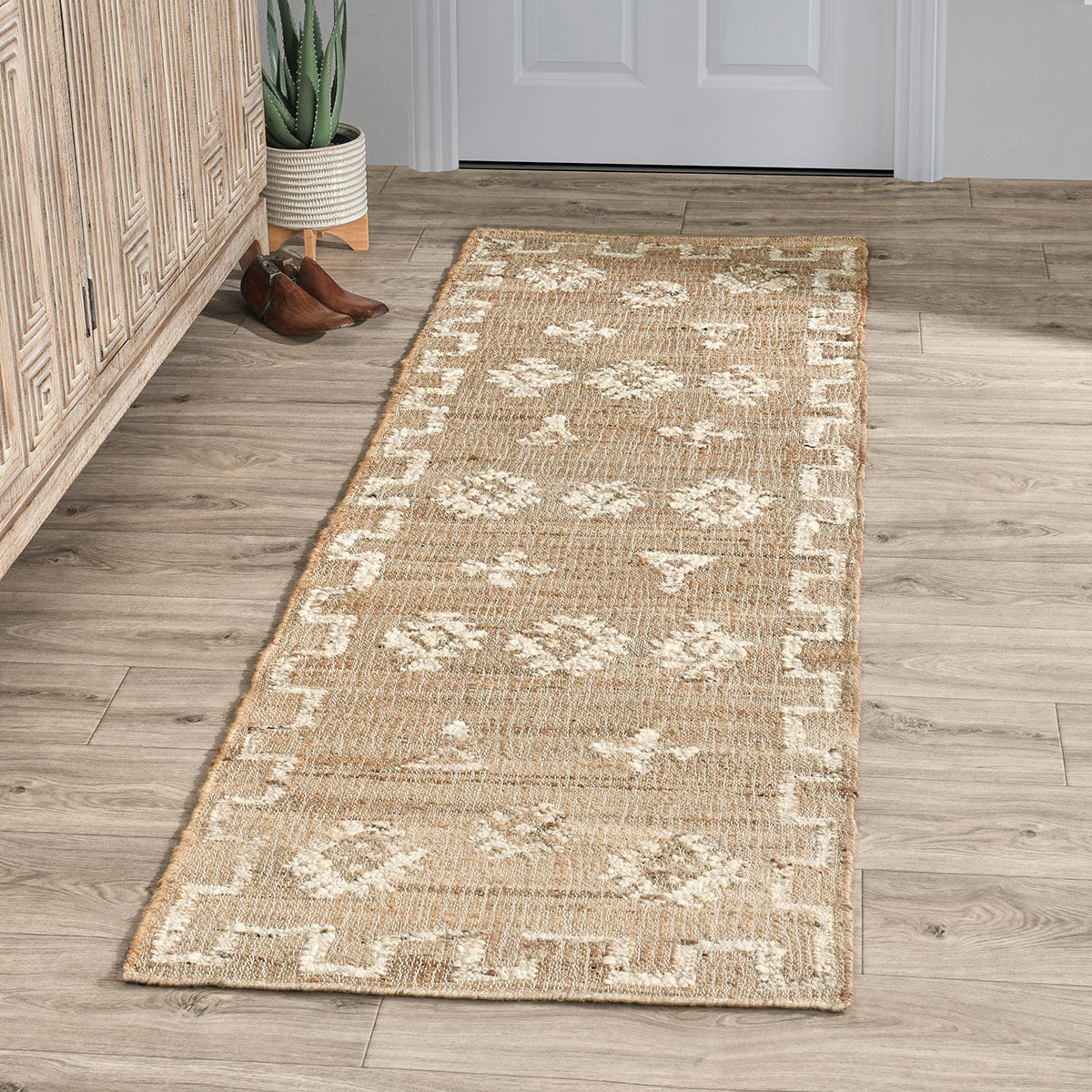Raposa Rug - Natural/Ivory