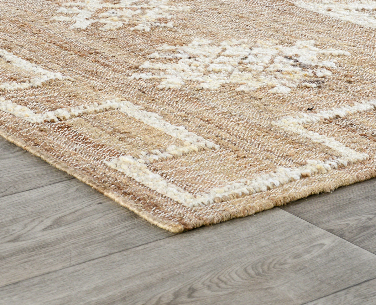 Raposa Rug - Natural/Ivory