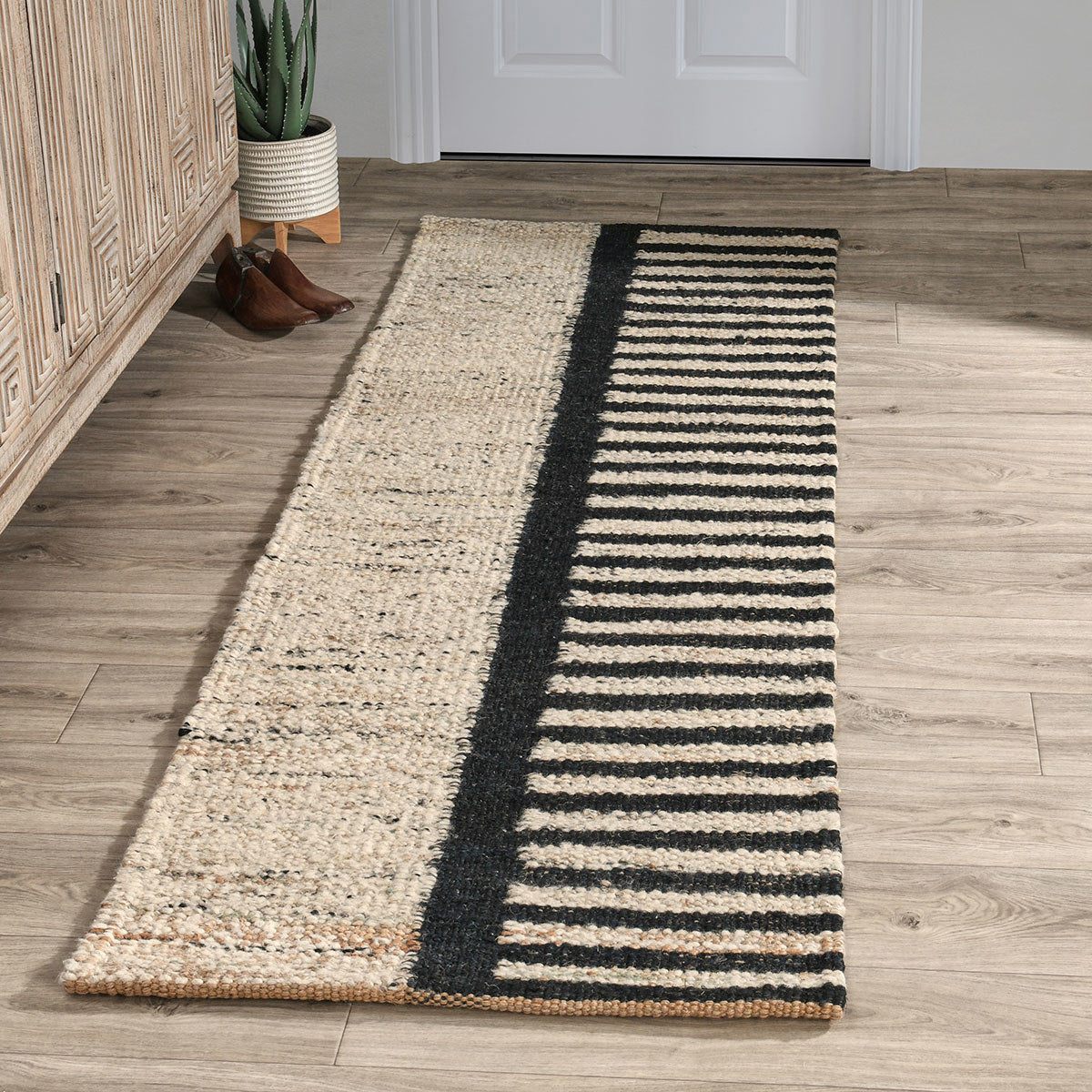 Kofu Stripe Rug - Natural/Black