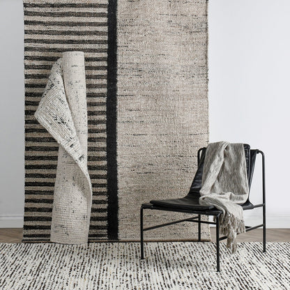 Kofu Stripe Rug - Natural/Black