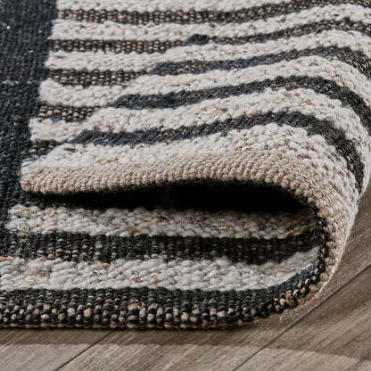 Kofu Stripe Rug - Natural/Black