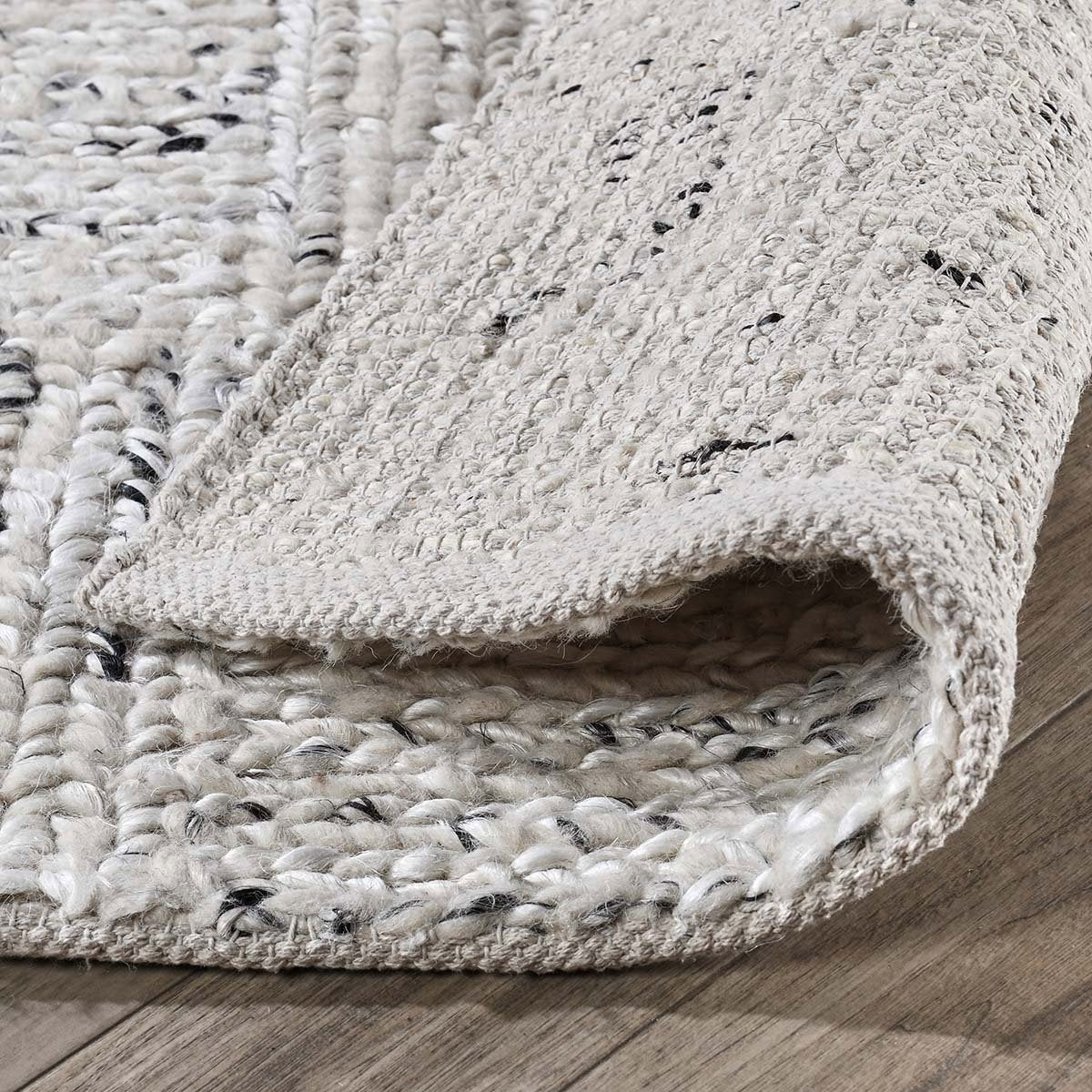 Sosa Rug - Ivory/Black