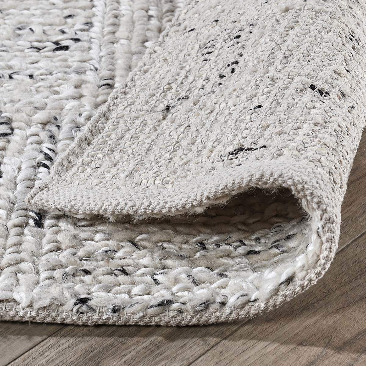 Sosa Rug - Ivory/Black