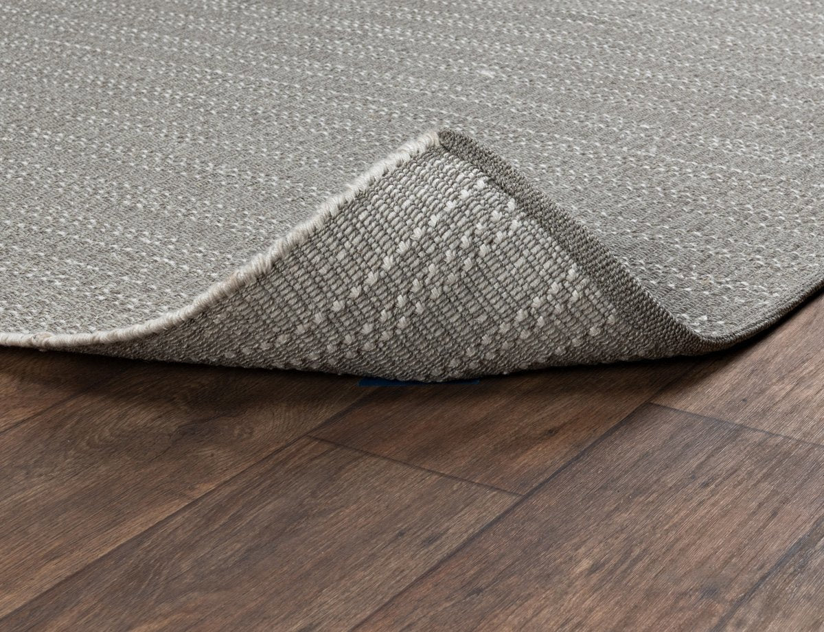 Indoor/Outdoor Yuma Rug - Pebble Gray