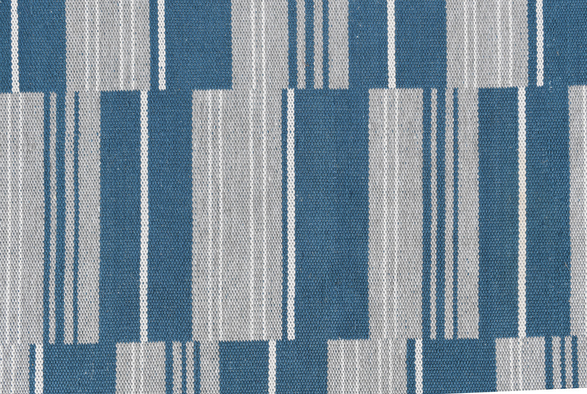 Indoor/Outdoor Colton Stripe Rug - Cabana Blue