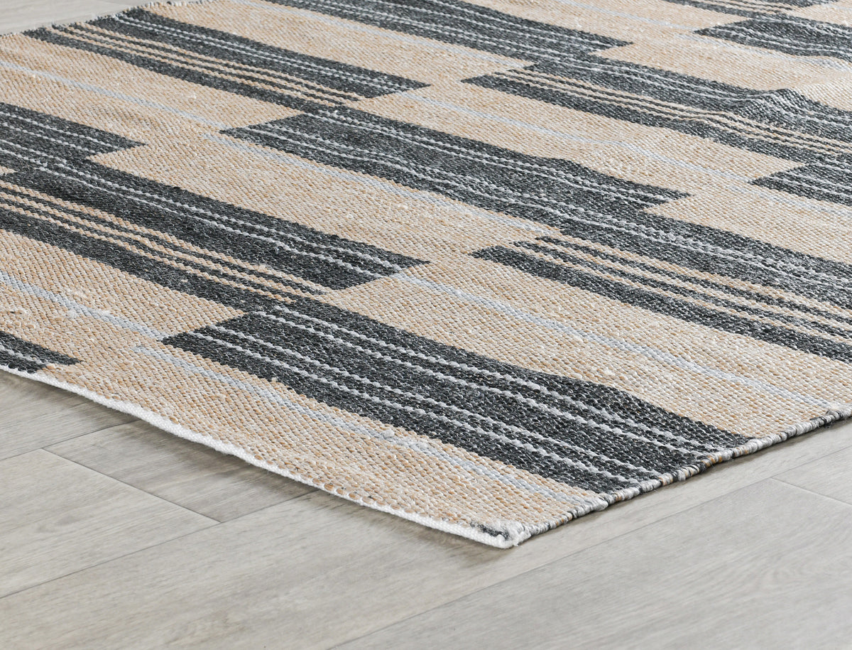Indoor/Outdoor Colton Stripe Rug - Charcoal