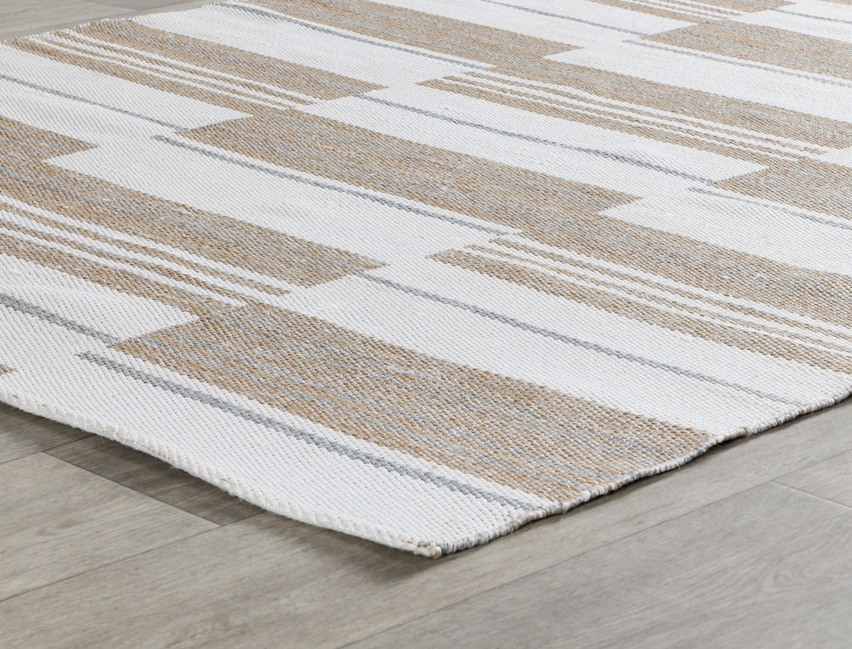Indoor/Outdoor Colton Stripe Rug - Ivory/Multi