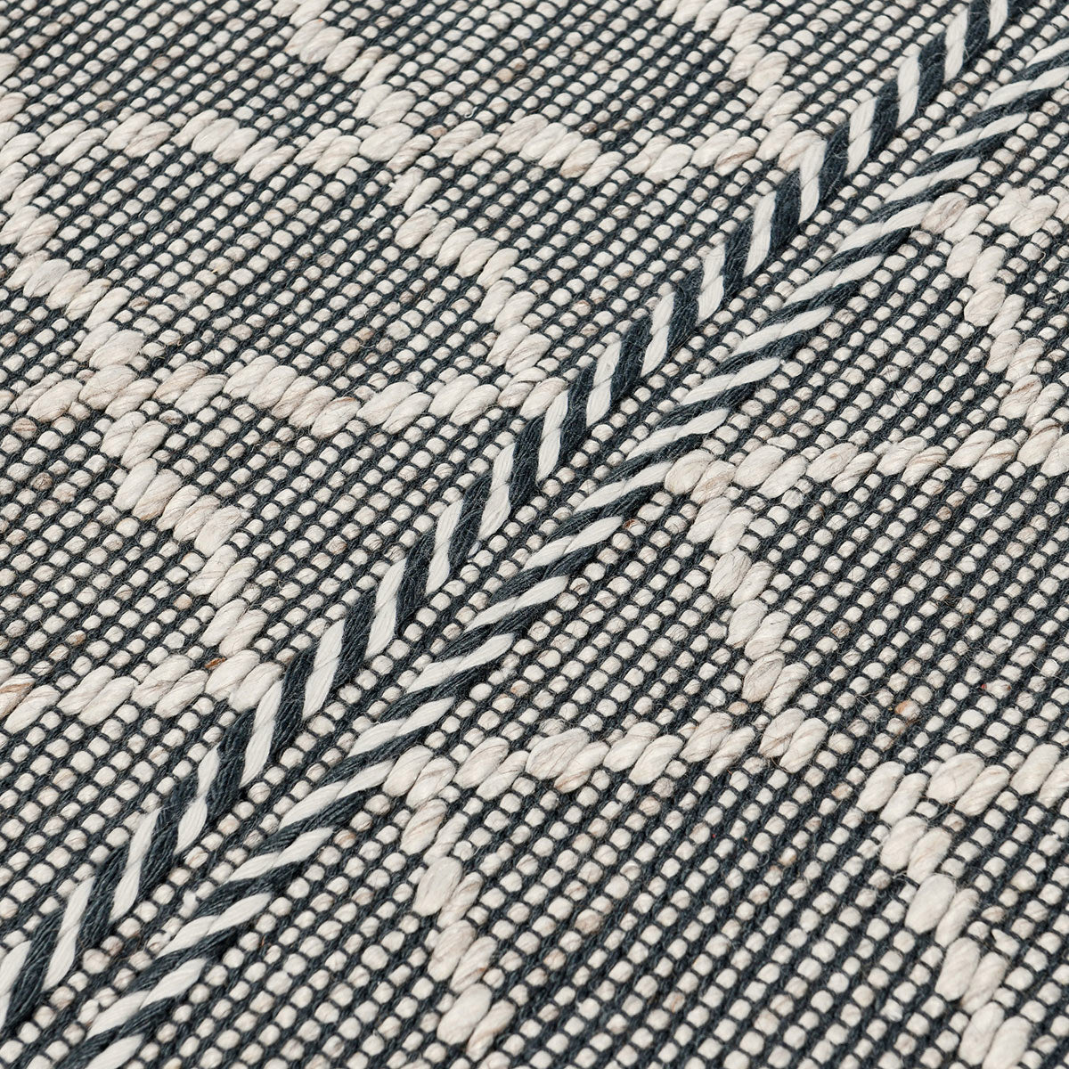 Indoor/Outdoor Sonora Rug - Green/Ivory