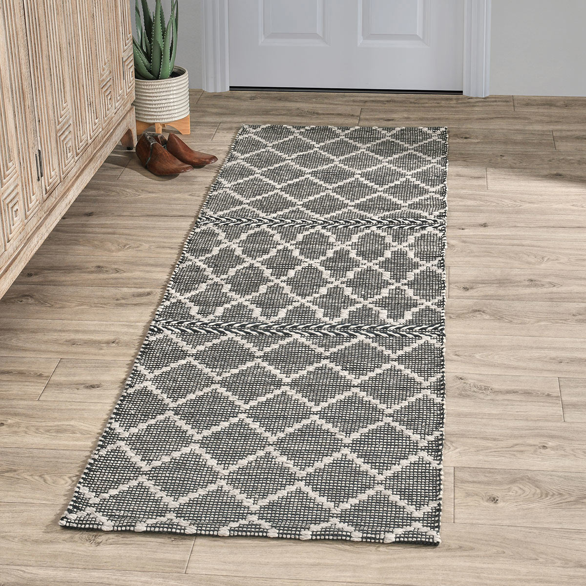 Indoor/Outdoor Sonora Rug - Green/Ivory