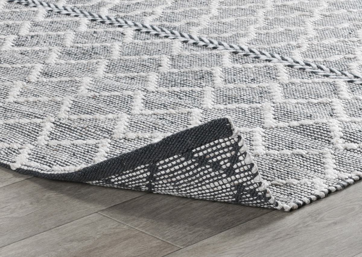 Indoor/Outdoor Sonora Rug - Green/Ivory