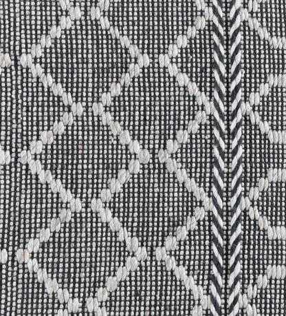 Indoor/Outdoor Sonora Rug - Green/Ivory