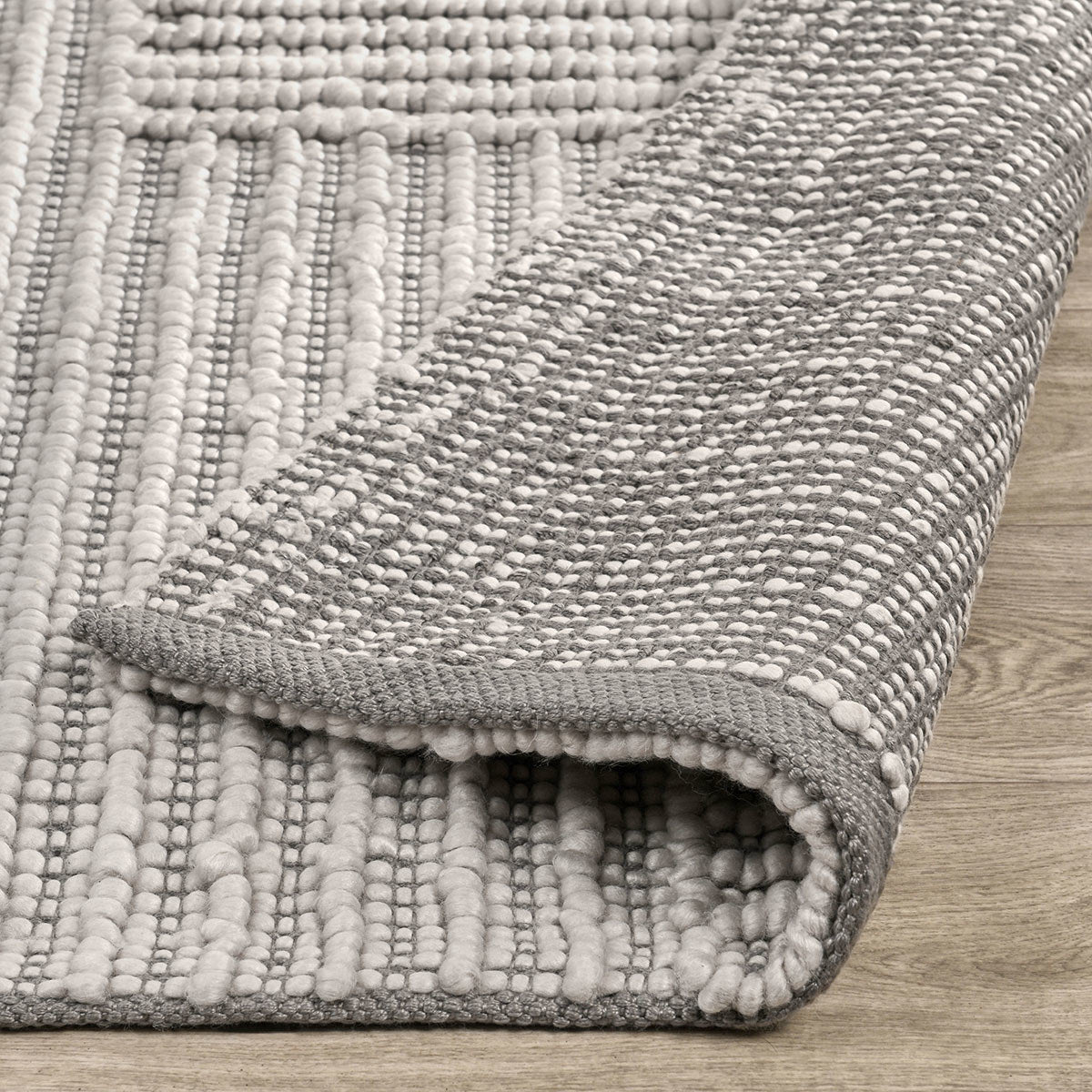 Performance Clayton Rug - Light Gray