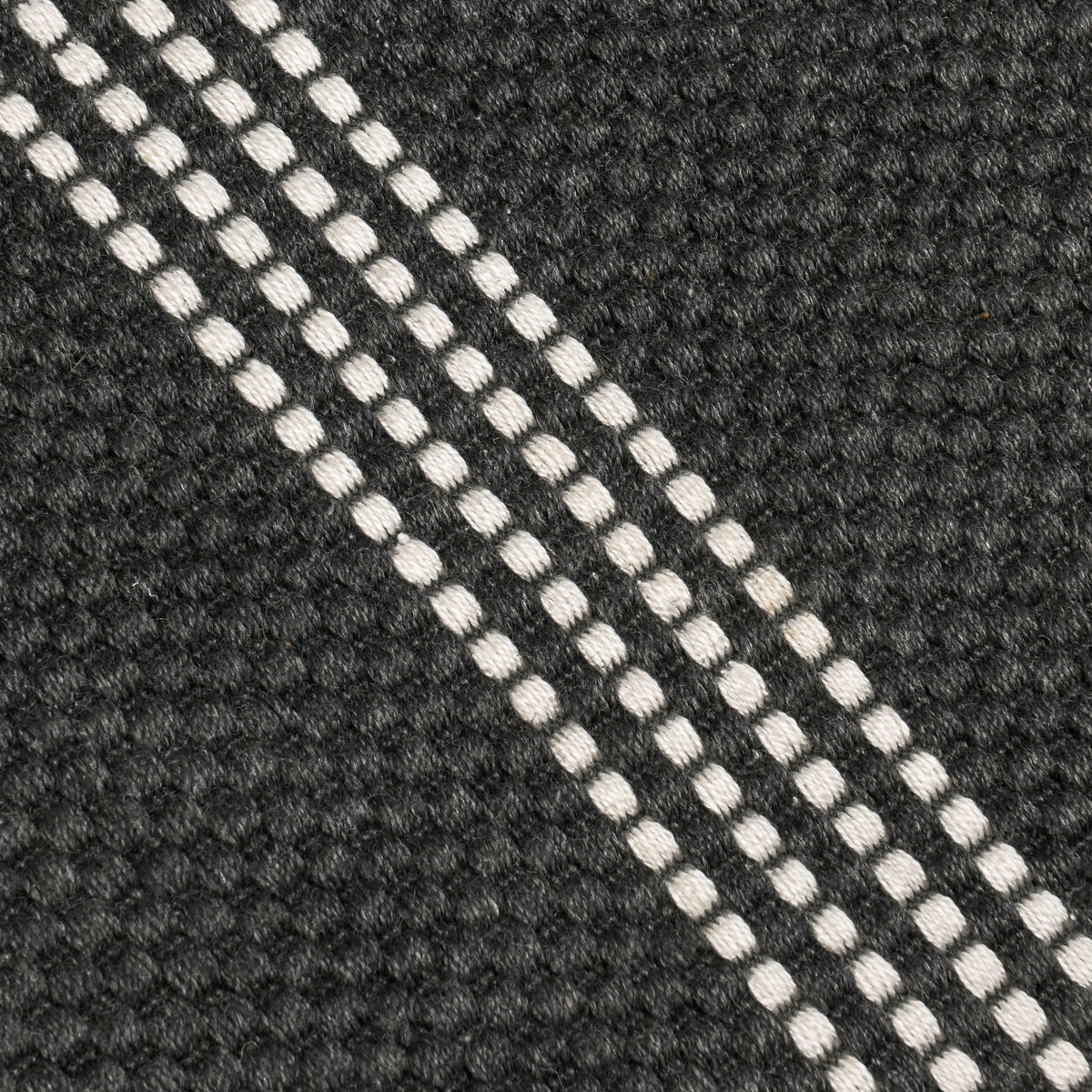 Performance Sorrento Stripe Rug - Charcoal/Ivory