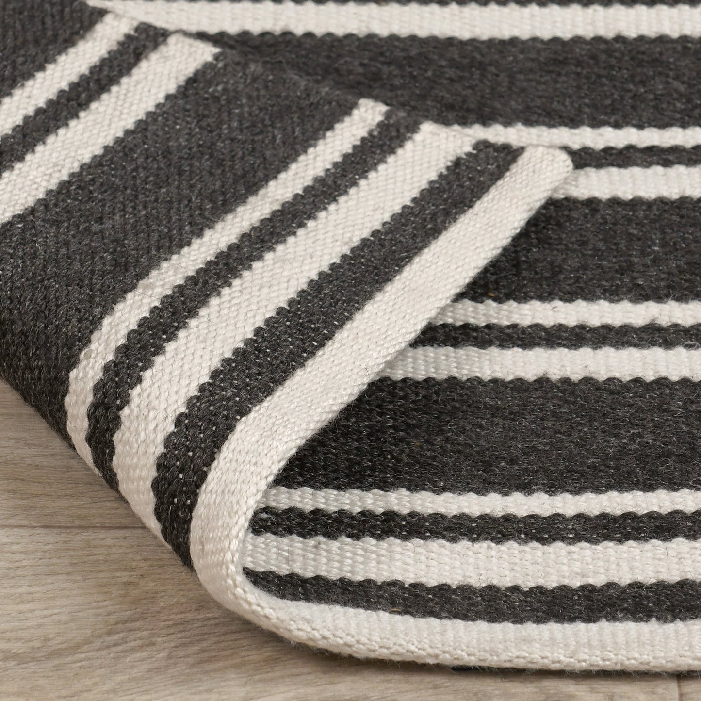 Performance Palma Stripe Rug - Charcoal/Ivory