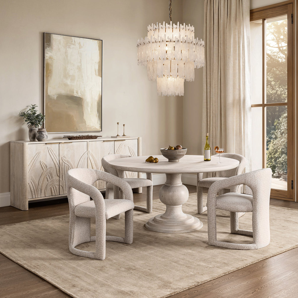 Hera Round Dining Table