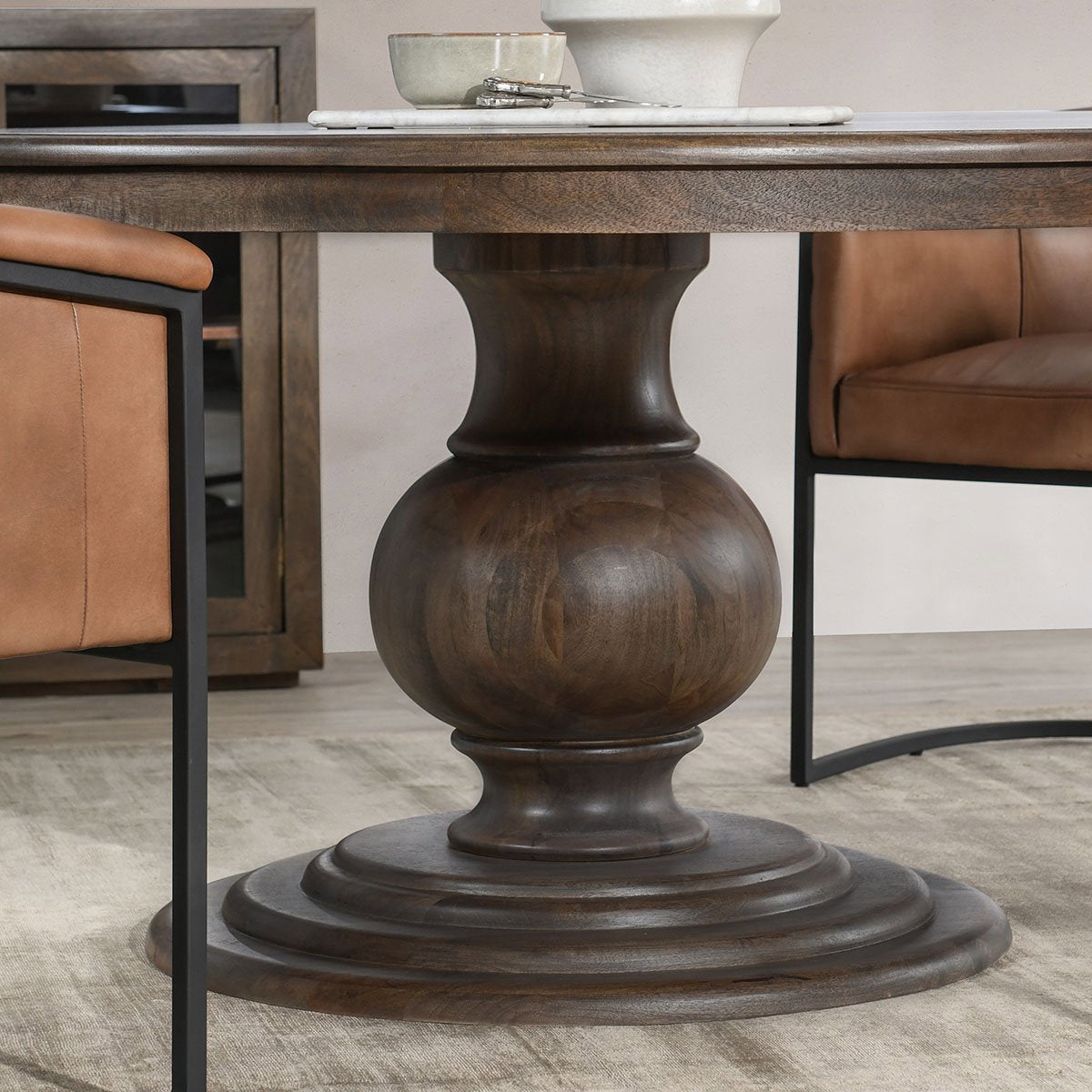 Brookside Round Dining Table