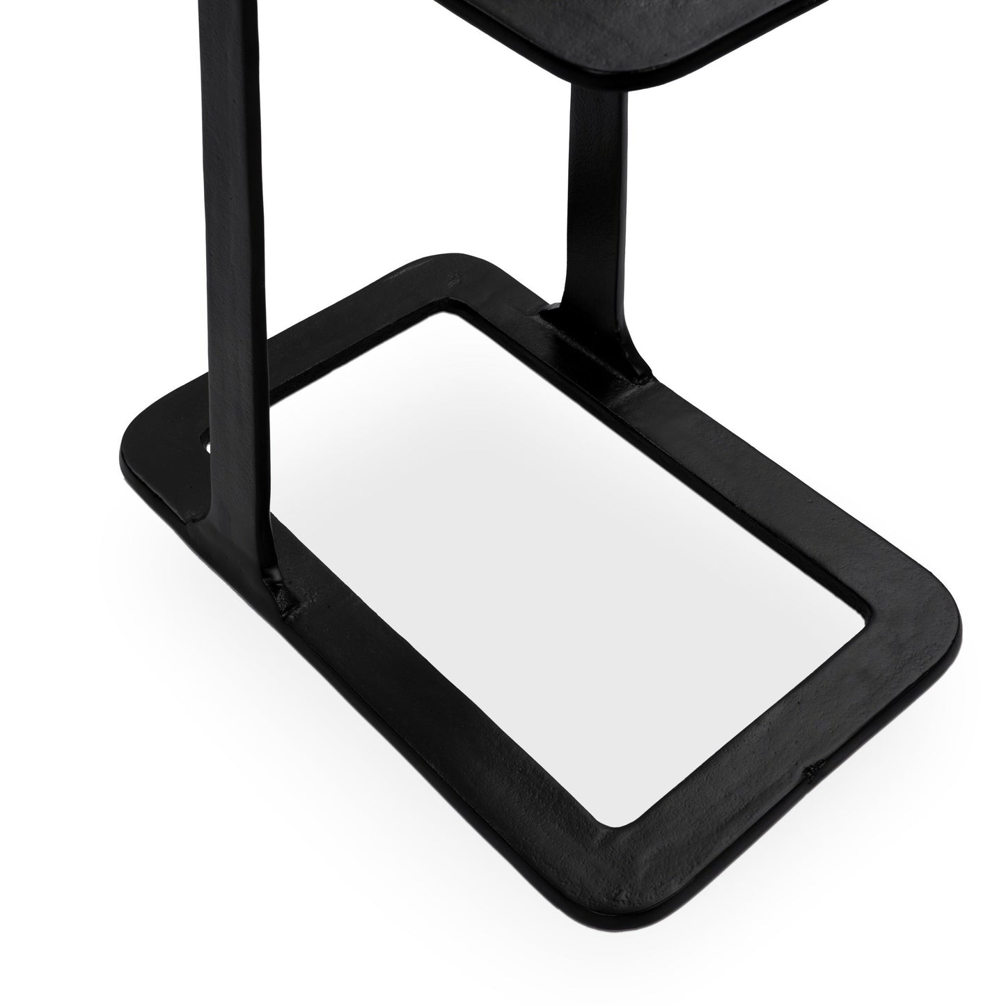 Geanna Accent Table - Black