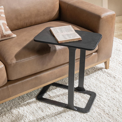 Geanna Accent Table - Black