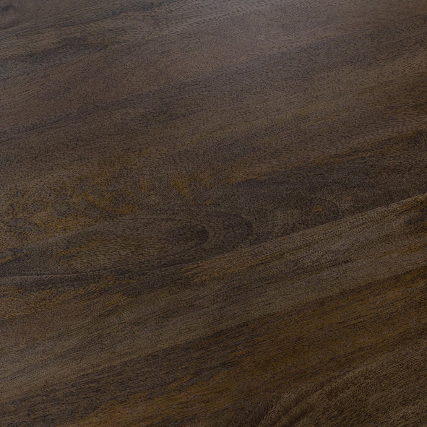 Brookside Round Dining Table