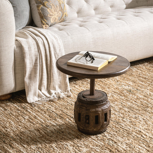 Amira 18" Small Round Accent Table