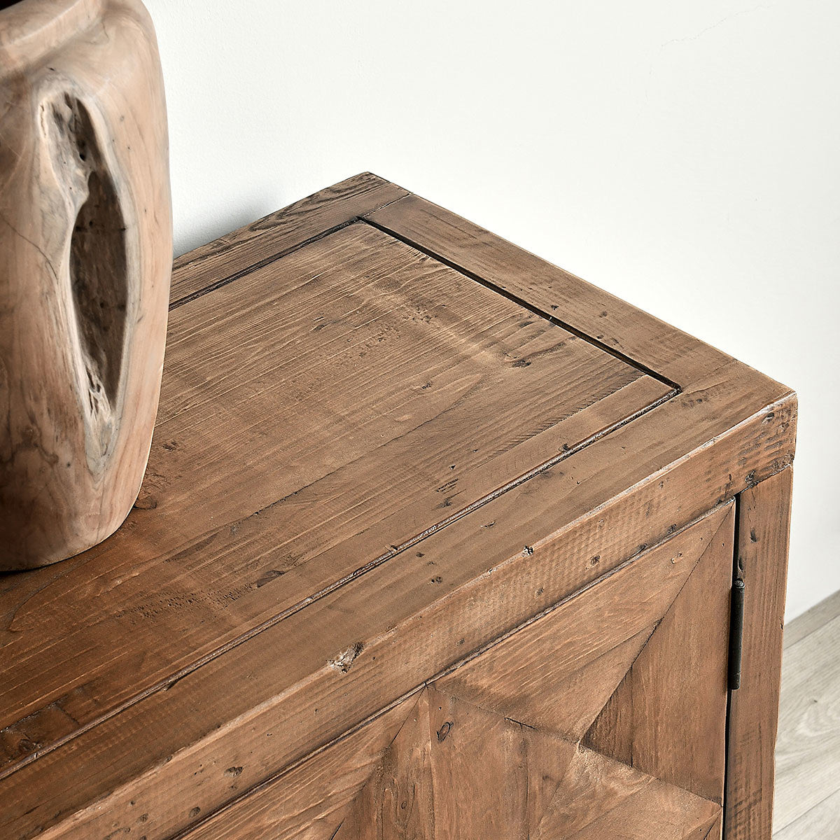 Elani 4Dr Cabinet - Brown