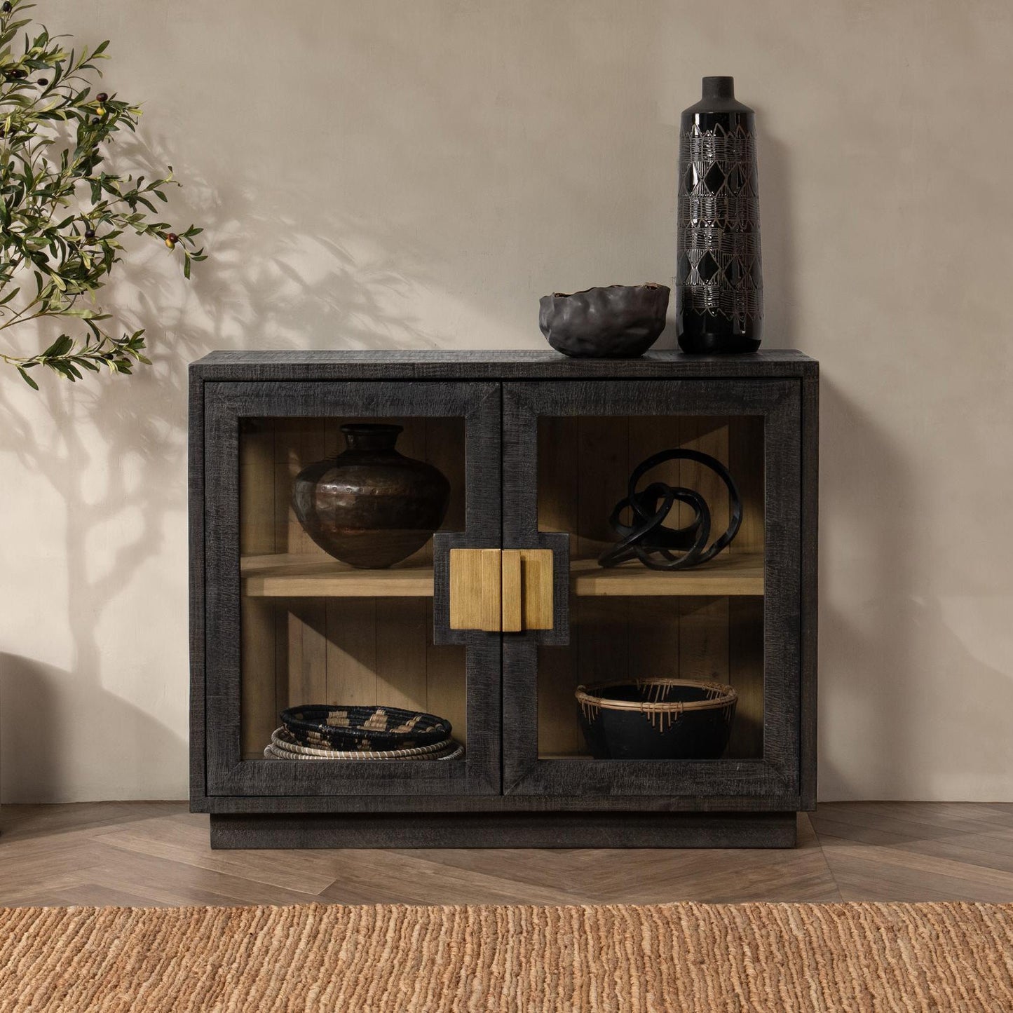 Larson 2Dr Cabinet