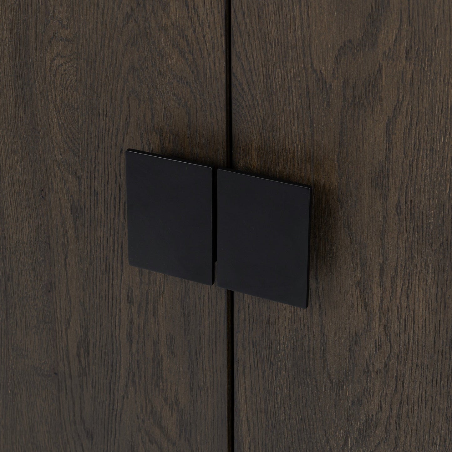 Deaven 4Dr Buffet - Toasted Brown