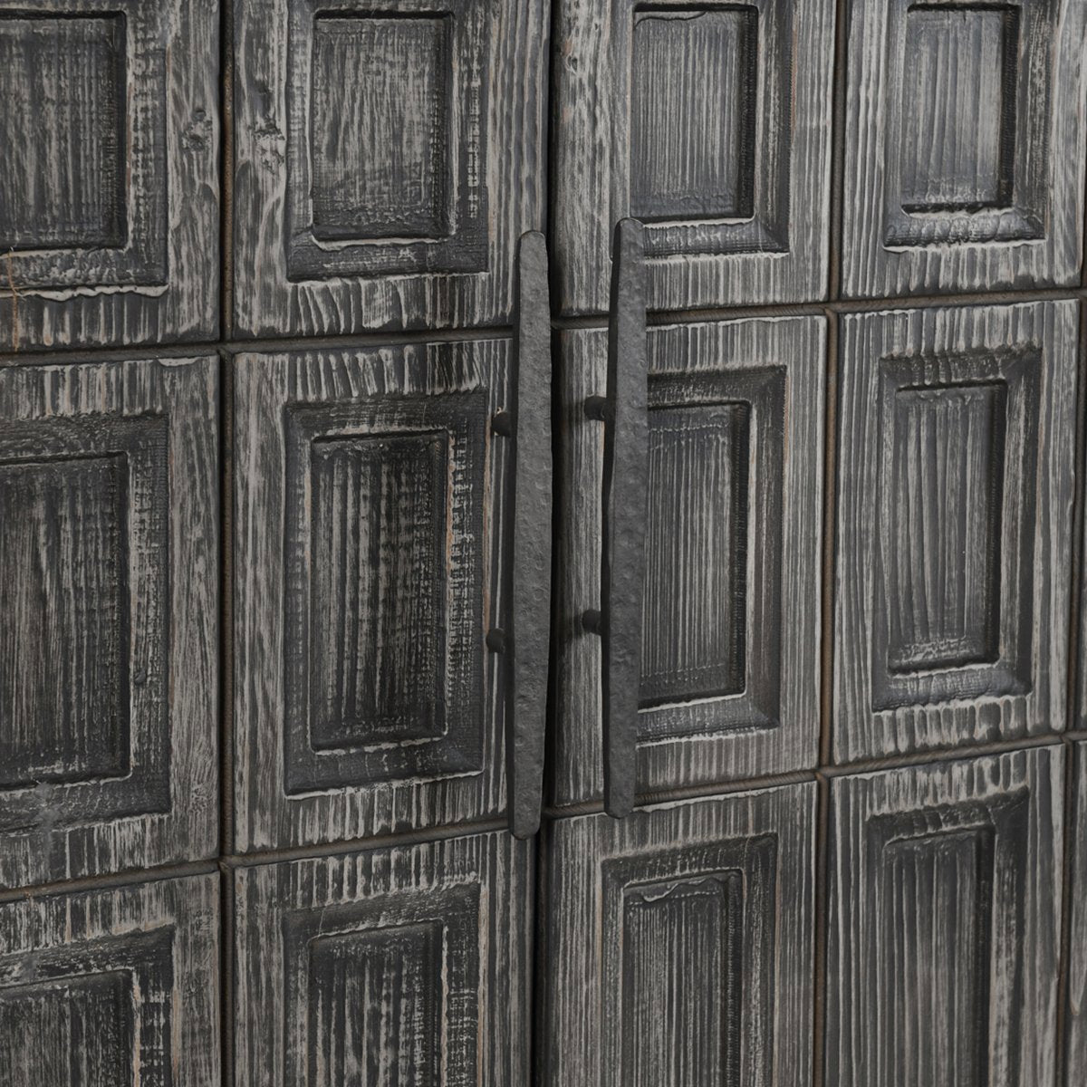 Willmark 6Dr Cabinet - Timeworn Black