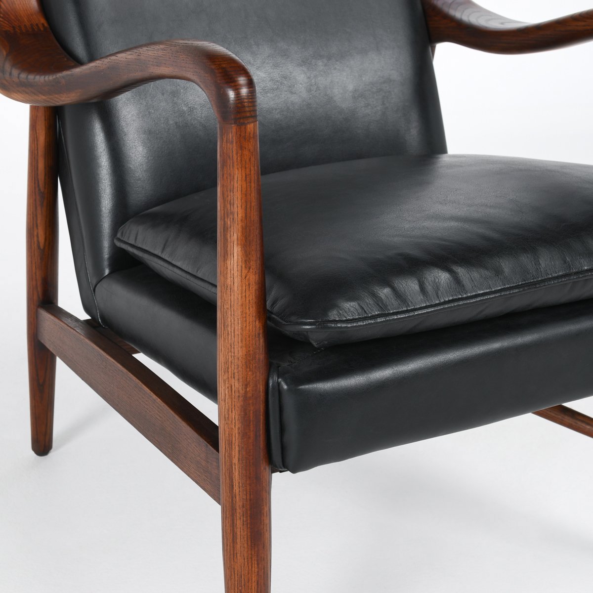 Kiannah Leather Club Chair - Jet Black
