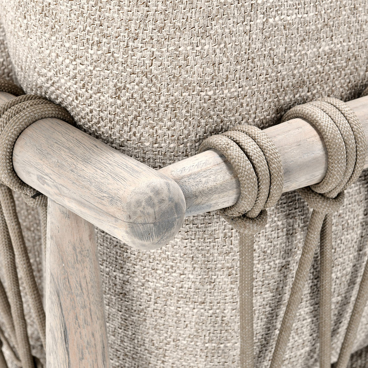 Outdoor Sofas & Sectionals