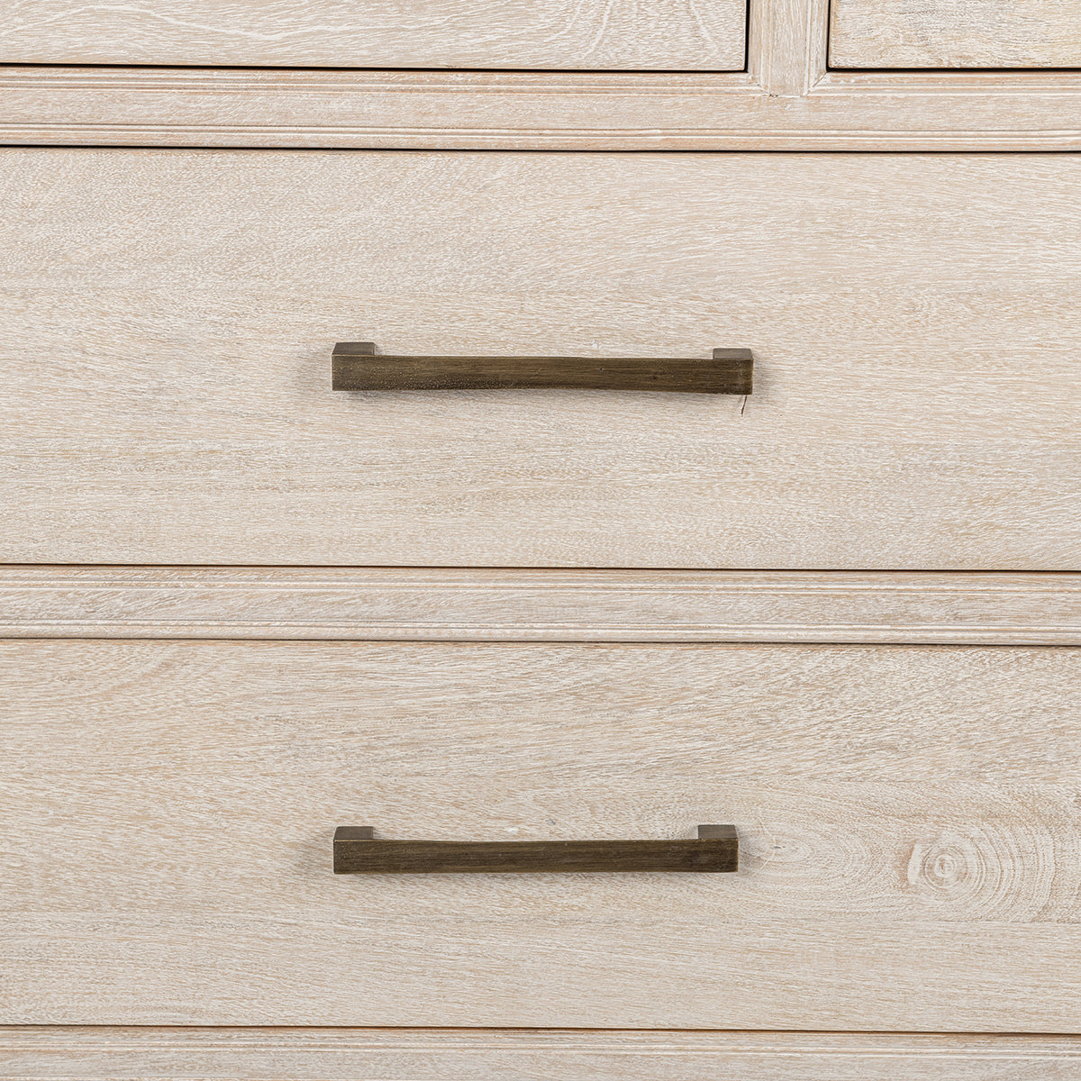 Westmont 9Dwr Dresser - Creamwood